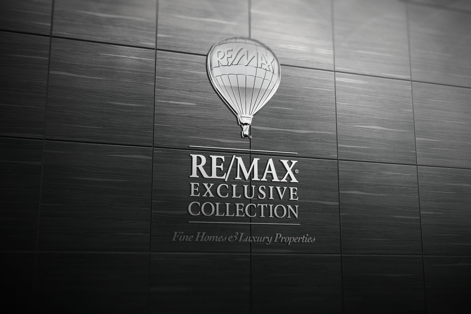 REMAX-Exclusive-Collection-Logo-Design